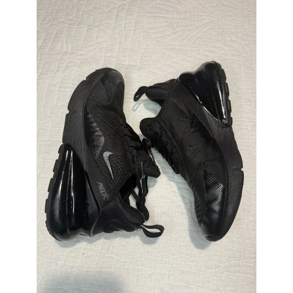 Nike Air Max 270 Sneaker Triple Black, Size 4Y, BQ5776 001